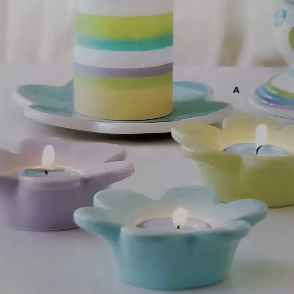 🔥PartyLite Pastel Lively Pillar Candle Holder Set - Picture 2 of 13
